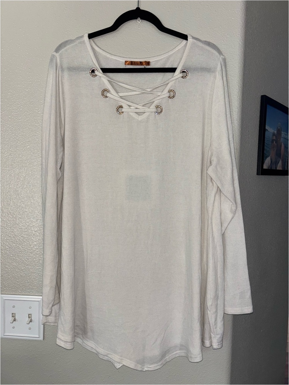 BELLE BY BELLDINI White Lace Up Bling Grommet Tunic Top 3X